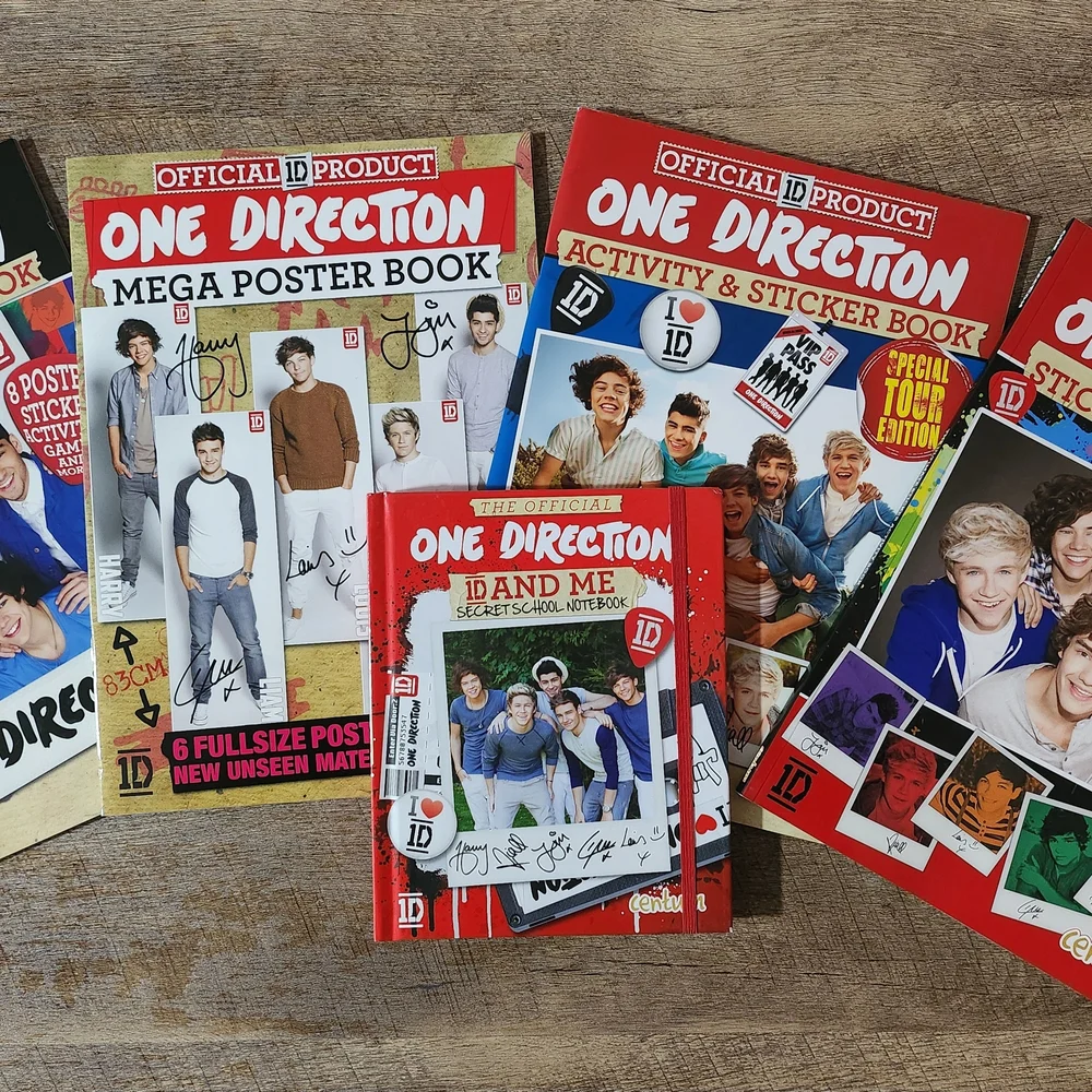 One Direction Activity and Sticker Book Set - Picture 2 of 4